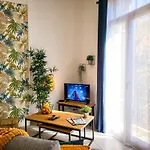 Apartmán Les Palmiers D'hyeres *
